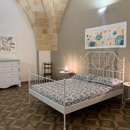 Palazzo Primitivo Casa Vacanze Appartamento มันดูเรีย ภายนอก รูปภาพ